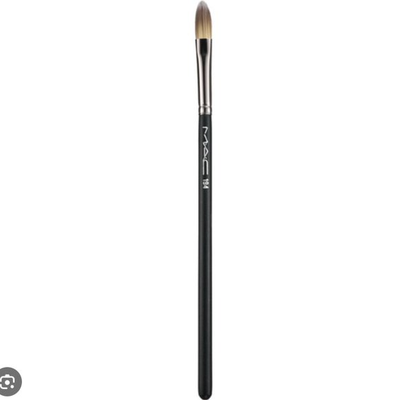 MAC 194 BRUSH - Picture 1 of 1